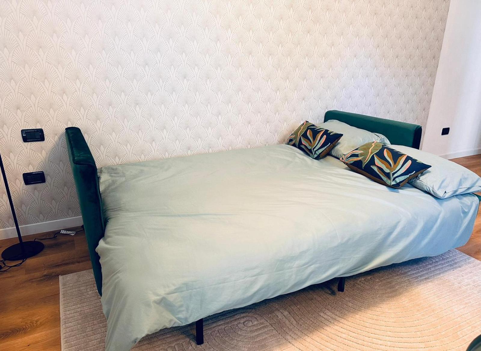 Apartamento Gioiello Deco Nel Centro Storico Desenzano del Garda Exterior foto